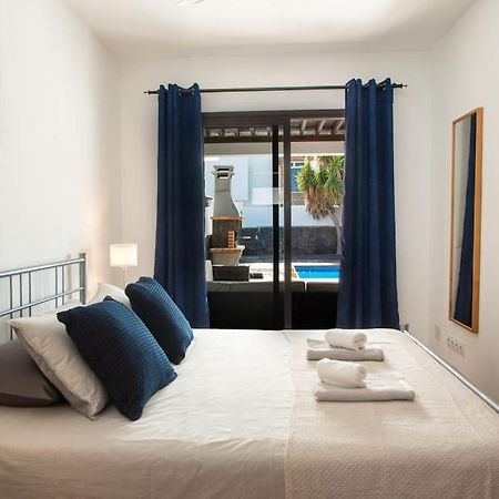 Casa Marlay Spacious, Heated Pool, Bbq & Fast Wi-Fi Only 15 Minutes Walk To Town プラヤ・ブランカ エクステリア 写真